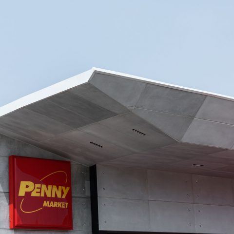Penny Market | <strong>PENNY MARKET</strong> | luogo <strong>Monza, Italia</strong> | progetto <strong>Dante O. Benini & Partners | Architects</strong> | ph © <strong>Claudio Tajoli</strong>